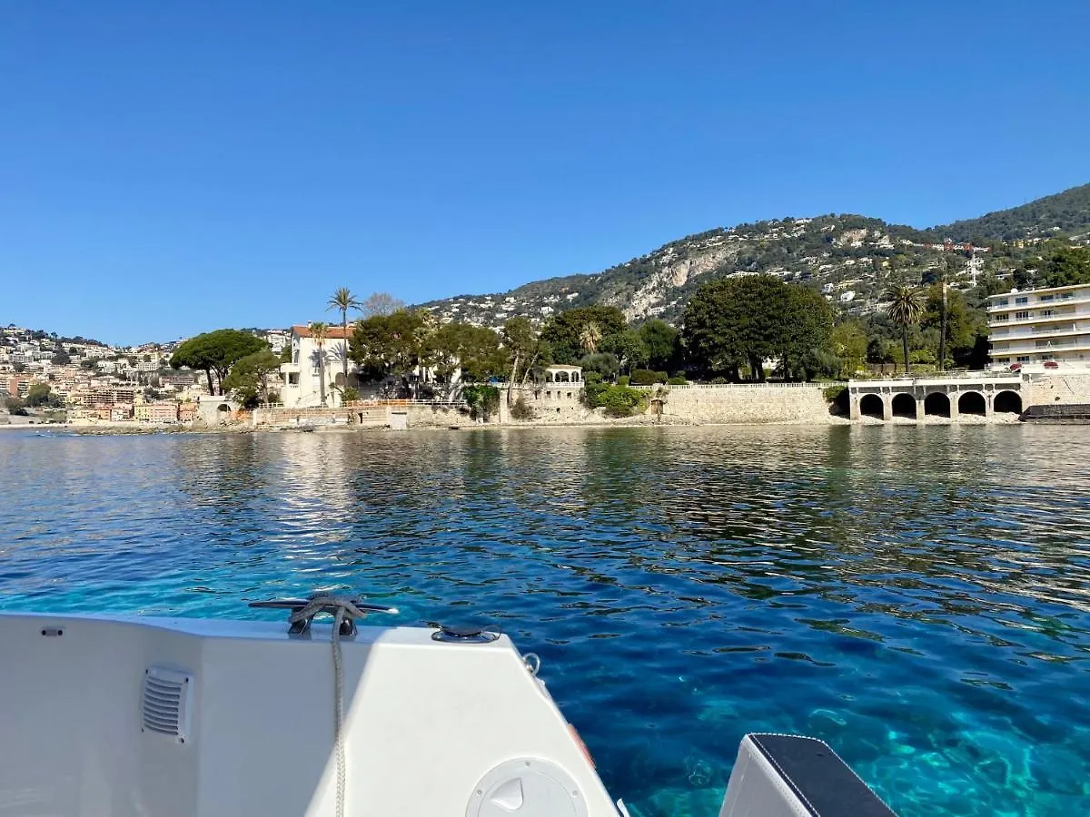 Bateau-hôtel Hôtel Bateau NJOY à Saint-Laurent-du-Var